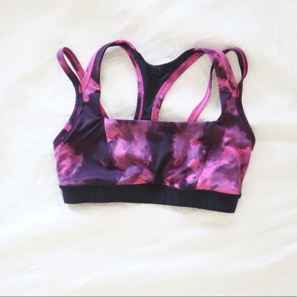 Sports bra